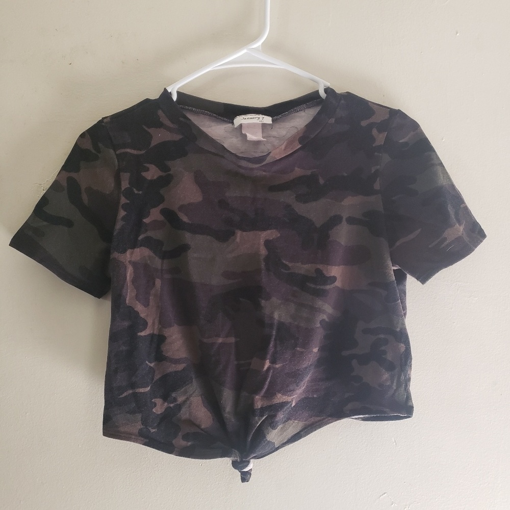 Love culture crop top